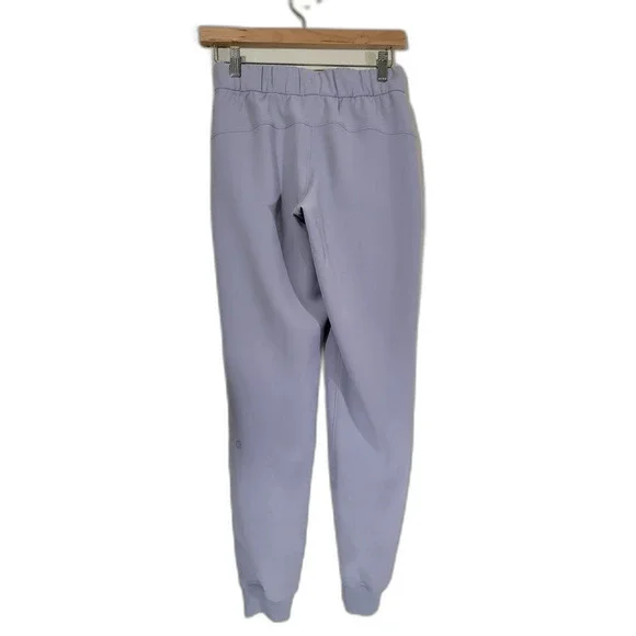 Lululemon Liliac Women's Joggers - sz 2 - Picture 2 of 6